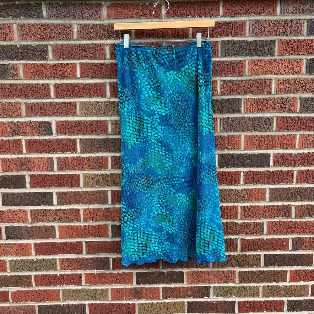 Clio Blue Different Shade Speckled Chiffon Tie Waist Midi Skirt